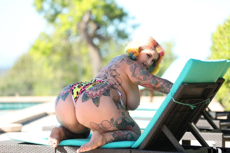 Thick Latina Porn Sites icon